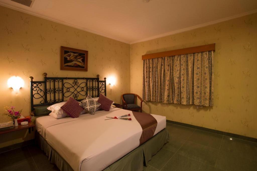Classic Hotel Dżakarta Zewnętrze zdjęcie