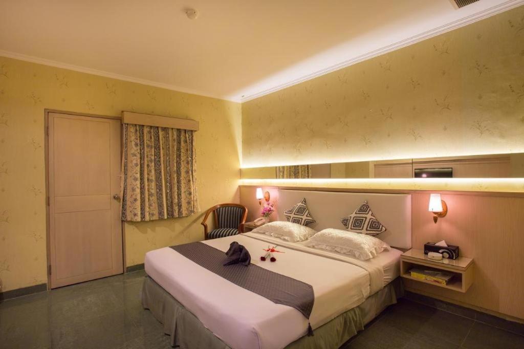 Classic Hotel Dżakarta Zewnętrze zdjęcie