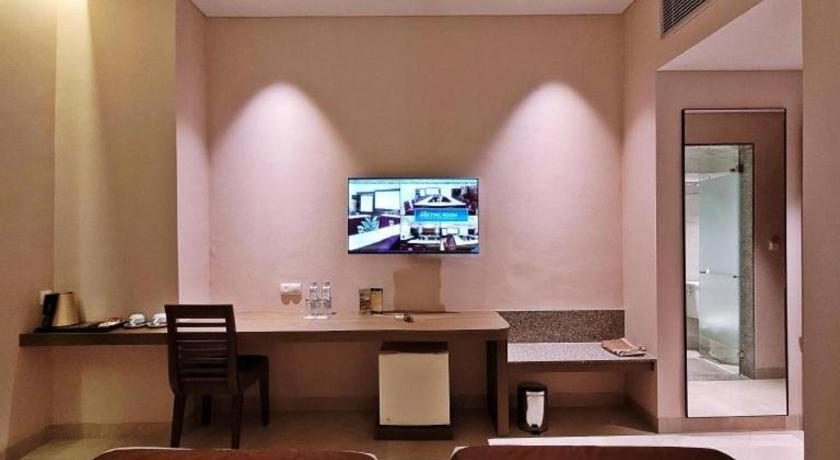 Classic Hotel Dżakarta Zewnętrze zdjęcie
